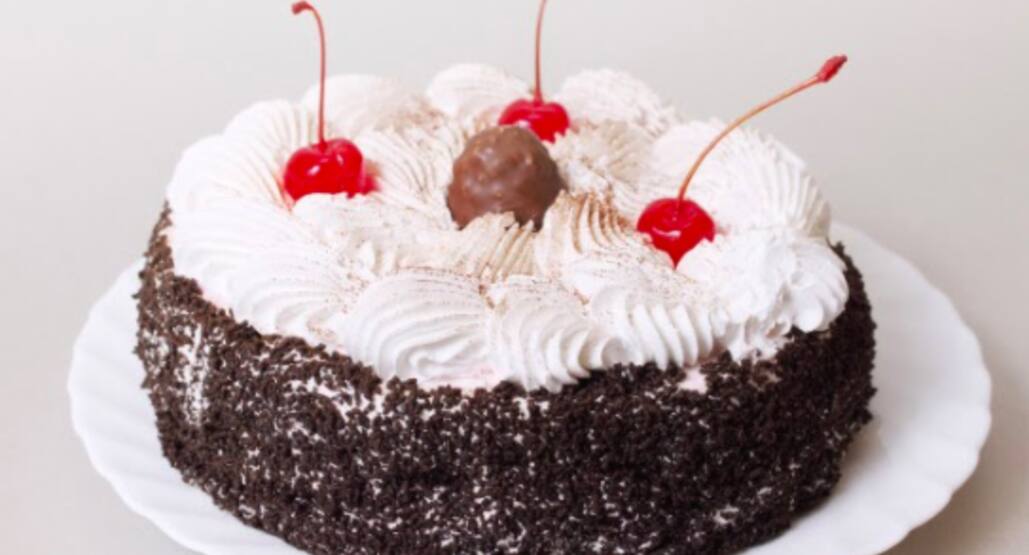 Looking For A Eggless Cake Recipe Here Is The Perfect Soft And Spongy Varieties Delivered Within 10 Mins Call For Home Deli Eggless Cake Eggless Cake Recipe